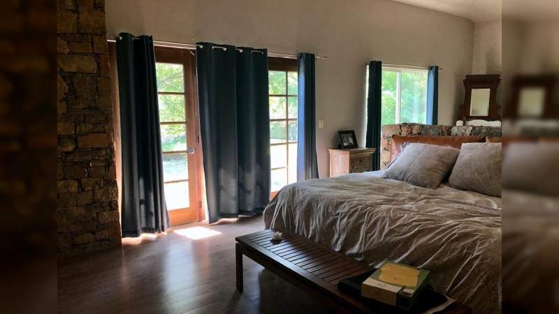  Karla Panini y Américo Garza ponen en venta su casa, está valuada en más de 23 millones de pesos