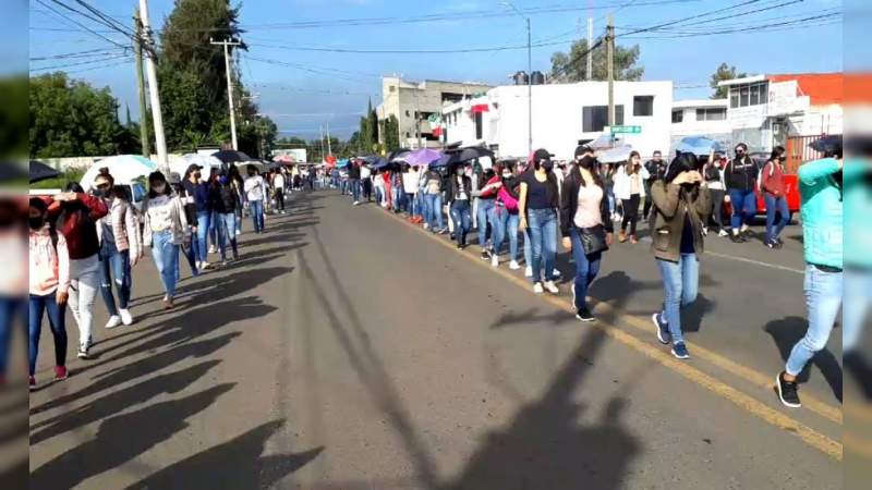 CNTE y normalistas marchan este martes en Morelia 