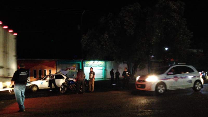 Continúan los operativos policiacos para desactivar eventos masivos en Apatzingán 
