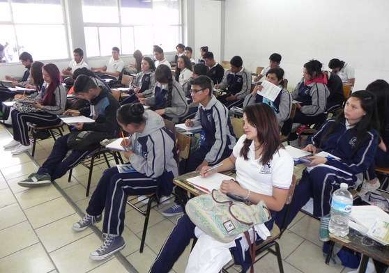 Gran acierto de Silvano, puesta en marcha de Beca Futuro: Directora de CECyTEM 