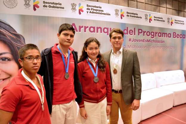 “Beca Futuro, un programa histórico para Michoacán”, dice el Director del Cobaem - Foto 0 
