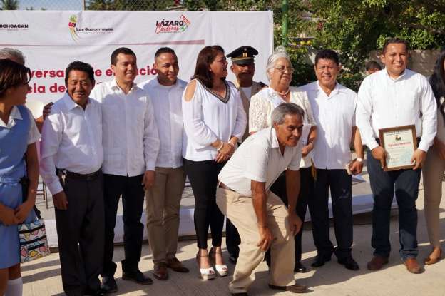 Celebran 32 años de la Tenencia Las Guacamayas en Lázaro Cárdenas, Michoacán - Foto 3 