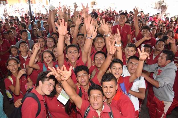 Inician en Huaniqueo Jornadas Académicas, Culturales y Deportivas del Cobaem - Foto 0 
