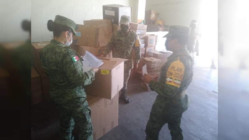 Recibe la 43 Zona Militar insumos médicos para combatir al COVID-19