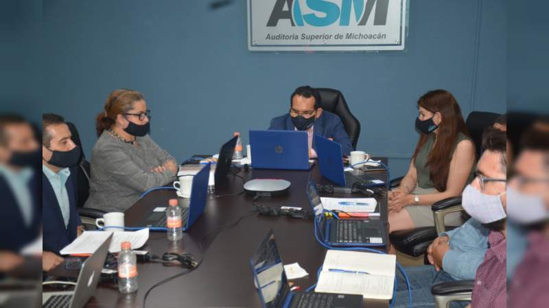 Clausura Miguel Ángel Aguirre Primer Diplomado Virtual en la ASM