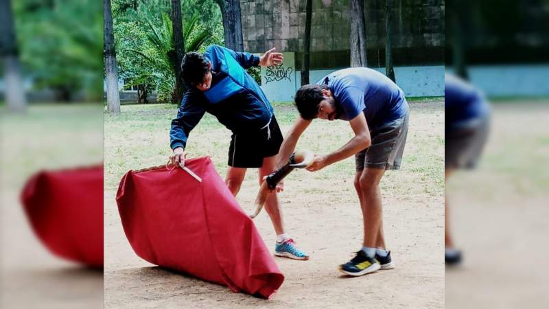 Posponen la corrida del doctorado de Bruno Vélez como matador de toros 