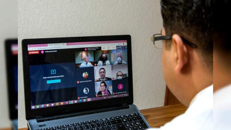 UMSNH registra 1000 titulaciones en línea