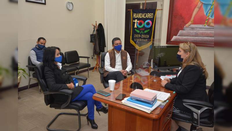 Rector de la UMSNH realiza gira por la Región Bajío