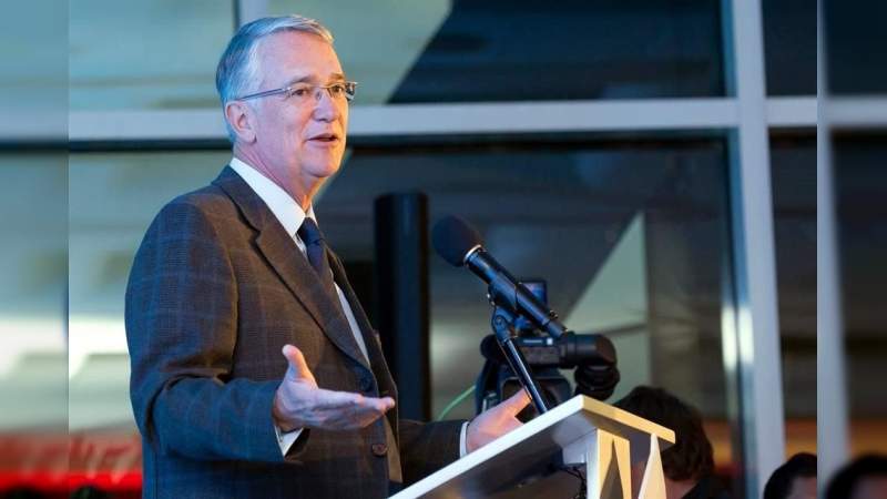 Ricardo Salinas Pliego da positivo a Covid-19 