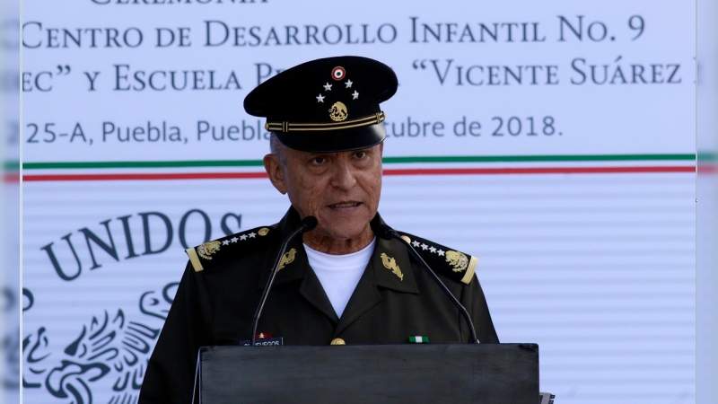 AMLO deslinda a la Sedena del general Salvador Cienfuegos 