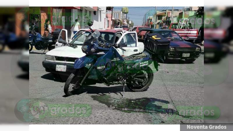 Tras agredir a policÃas detienen a tres en Morelia, Michoacán, traÃan