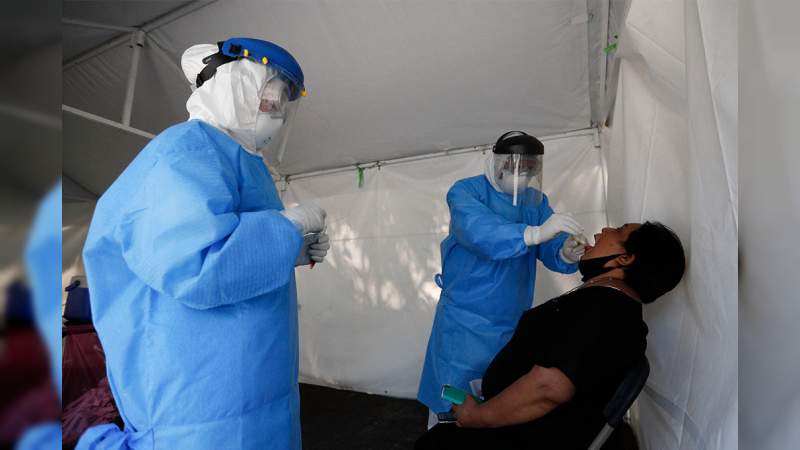 México supera el millón de casos de coronavirus y López - Gatell se ausenta de conferencia: Ya es la 4ª causa de muerte en el país 