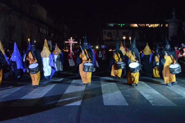 Más de 35 mil personas participaron en la Procesión del Silencio en Morelia - Foto 0 