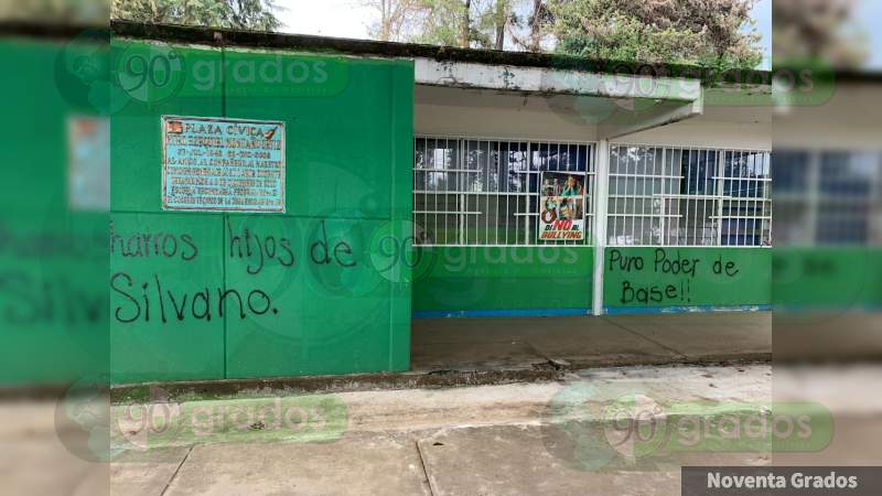 Profesores de la CNTE “Poder de Base” vandalizaron la ESFU 2, de Uruapan 