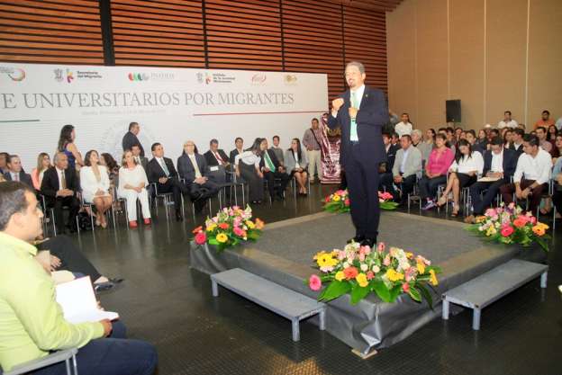 Analiza UMSNH creación de Centro de Estudios Migratorios como parte de su reestructuración administrativa - Foto 1 
