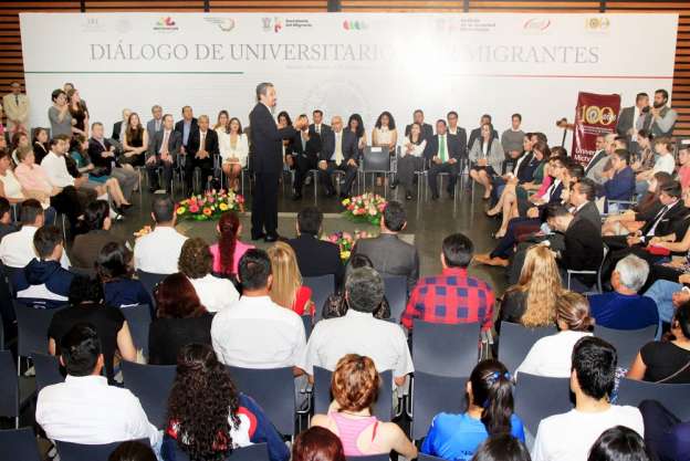 Analiza UMSNH creación de Centro de Estudios Migratorios como parte de su reestructuración administrativa - Foto 2 