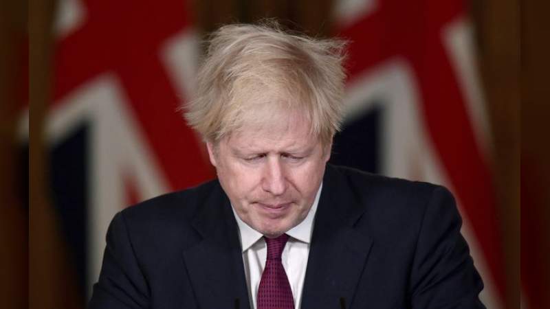 Por coronavirus, prohíben las reuniones navideñas en Londres 