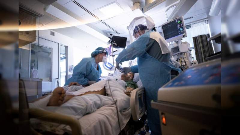 Hospitales de California se encuentran totalmente abarrotados por la pandemia de coronavirus 