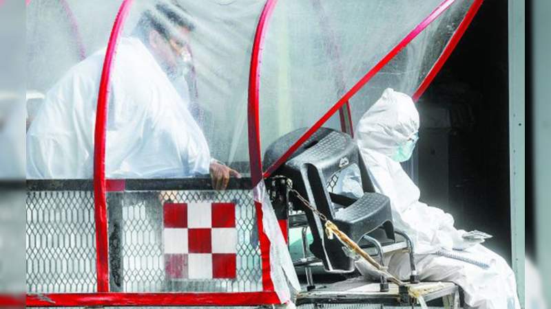 IMSS aplaza 30% de cirugías por saturación de hospitales 