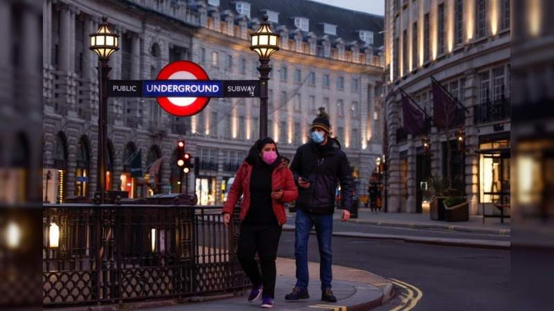Rompe récords nuevamente Reino Unido, 68,053 contagiados y 1,325 muertes por Coronavirus 