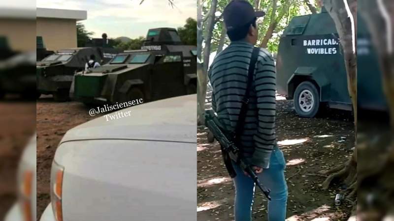 Camiones monstruo del narco ahora son “barricadas movibles” de los supuestos autodefensas en Michoacán 