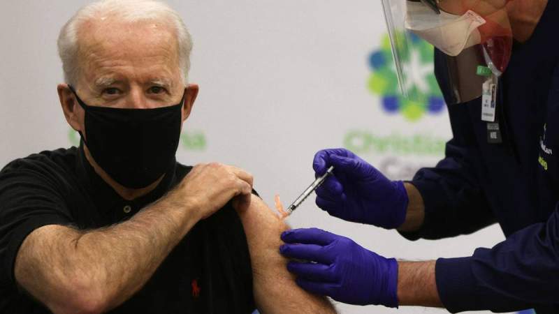 Biden acude a recibir la segunda dosis de la vacuna contra el Covid-19 