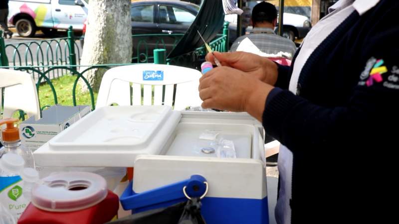 Llegaron a Michoacán las vacunas contra COVID-19 para el personal médico 