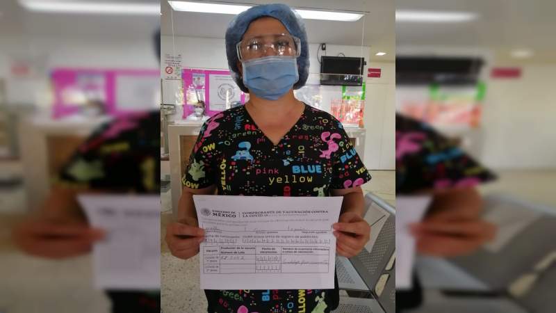 Llegan 625 vacunas contra Covid-19 al Hospital General de Uruapan “Dr. Pedro Daniel Martínez”