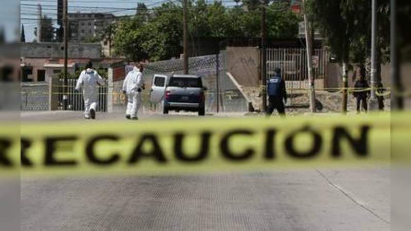 Asesinan a golpes a dos sinaloenses, en Jiquilpan 