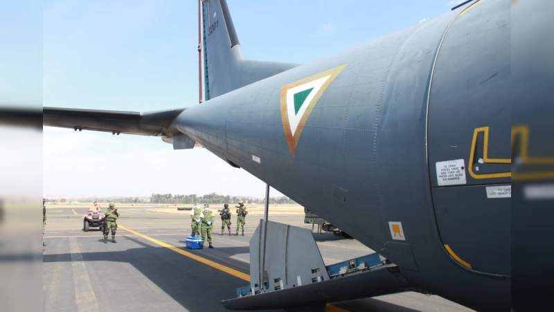 Arriba segundo paquete de vacunas contra Covid-19 a la 21/a. zona militar en Michoacán 