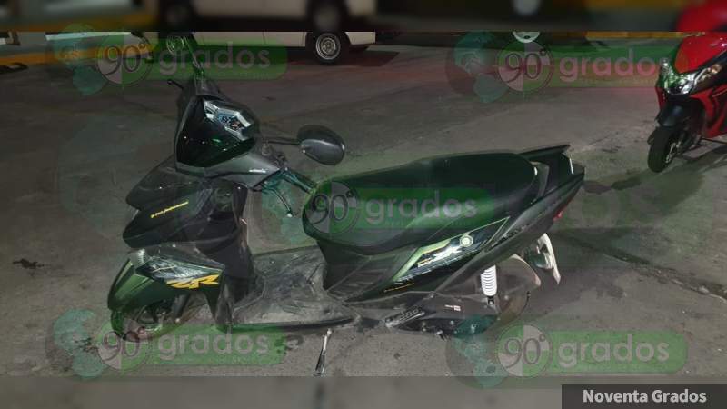 Se accidenta en su motocicleta en Zamora, Michoacán, resultan herido