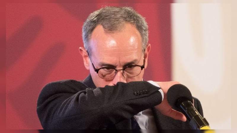 Anuncia López-Gatell su confinamiento luego de haber tenido contacto con López Obrador 