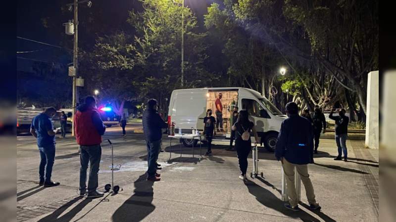 “Oxígeno sobre ruedas”, camioneta recorre calles de Guadalajara para llevar oxígeno a personas con enfermos de Covid-19  