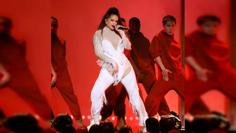 Desmienten participación de Rosalía en el Super Bowl junto a The Weeknd 