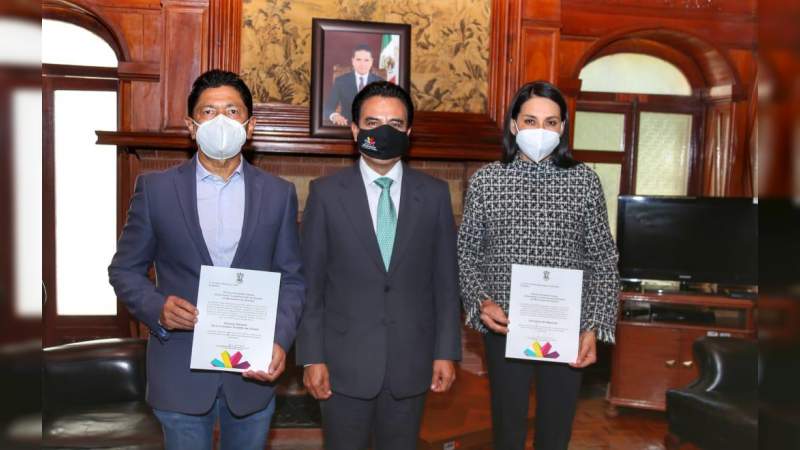 Entrega Armando Hurtado nombramientos a nuevos titulares de Cofom y ...