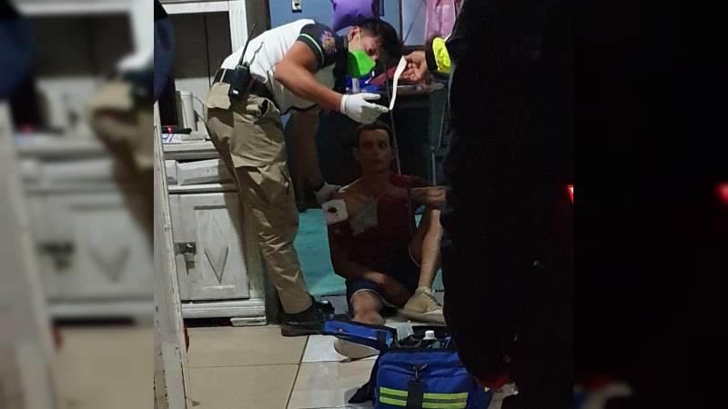 De un balazo en un hombro lesionan a un hombre en Zamora, Michoacán