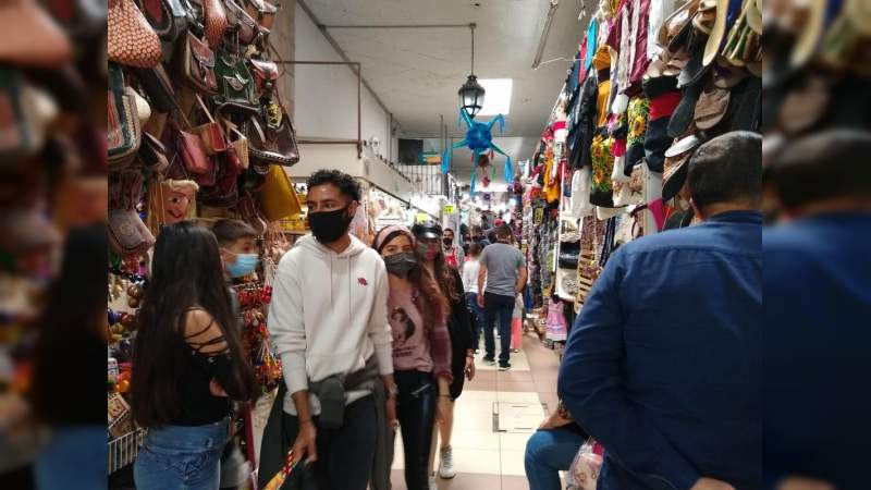 Bajas ventas en el Mercado de Dulces de Morelia 