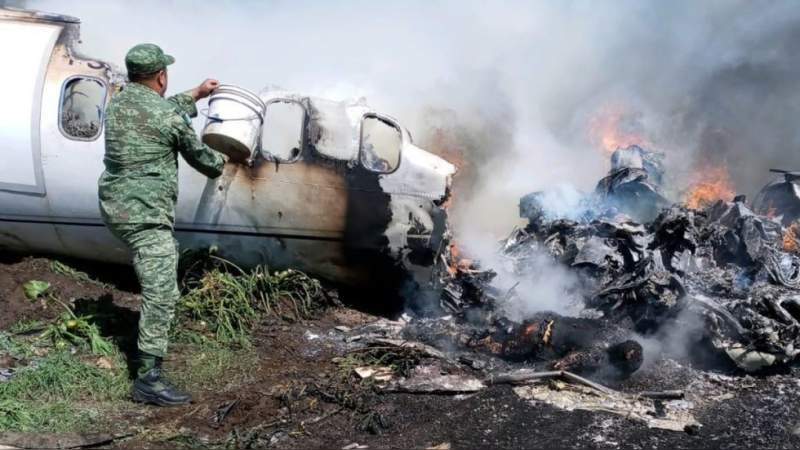 Se desploma avión del Ejército en Veracruz 