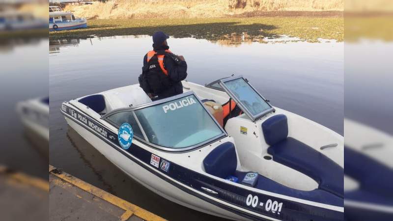 Encuentran a padre e hija perdidos en el Lago de Pátzcuaro