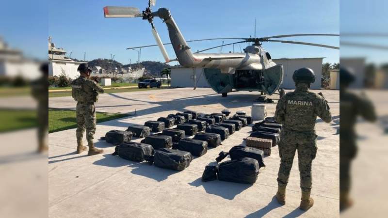 Aseguran más de 730 kilos de cocaína en costas de Michoacán 