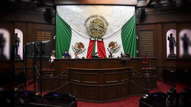 Aprueban diputados glosas del V Informe de Gobierno 