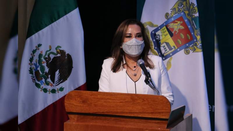 Representante del IMSS en Michoacán entrega su primer informe de actividades