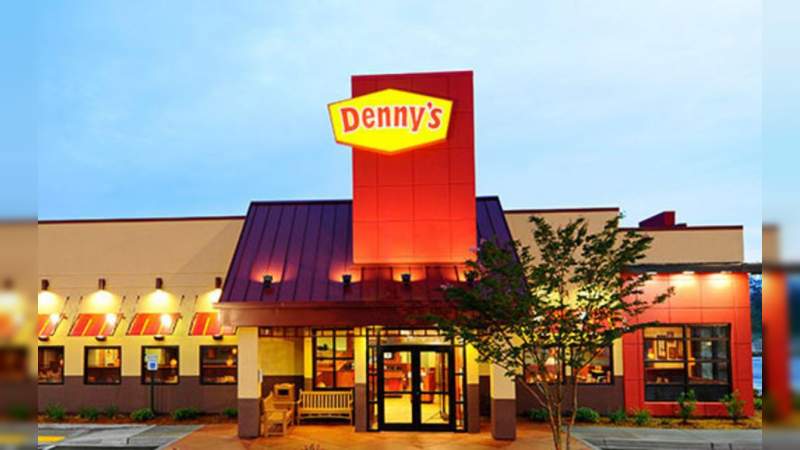 Llega a la CDMX la cadena de restaurantes Denny's con su servicio las 24 horas 