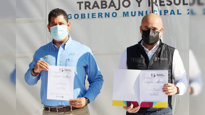 Suscribe SEE convenios  en Tangancícuaro, Ecuandureo y La Piedad para mantenimiento de escuelas 