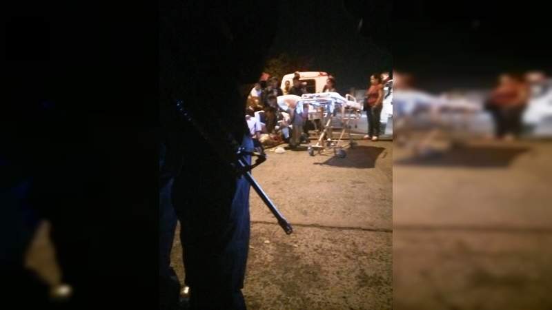 Riña a balazos entre comerciantes deja un muerto en Amozoc, Puebla 