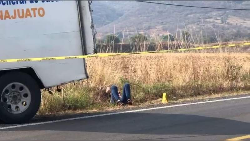 Localizan a dos muertos a tiros en Encarnación Diaz, Jalisco 