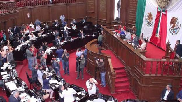 Proximamente será entregada la Medalla Michoacán al Mérito Docente 2016  