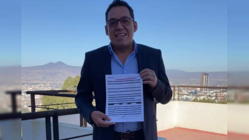 Se baja Osvaldo Ruíz de contienda por alcaldía de Morelia; busca diputación local 