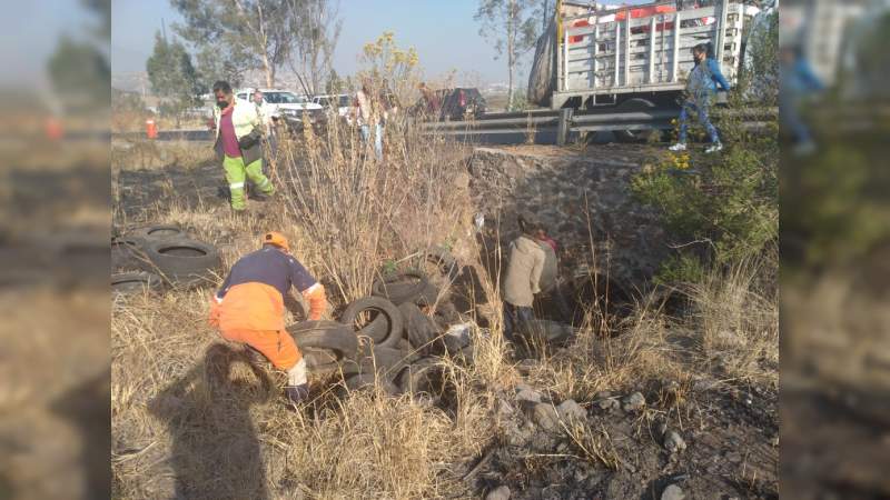 En Morelia retiran 30 toneladas de basura en tiraderos clandestinos 