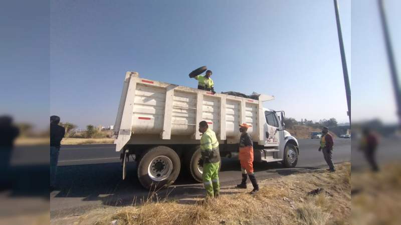 En Morelia retiran 30 toneladas de basura en tiraderos clandestinos 